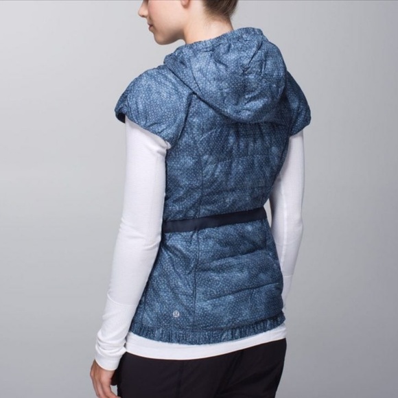 Lululemon Spring Fling Sashiko Cross Inkwell Ghost Goosedown Puffy Vest - Picture 2 of 15